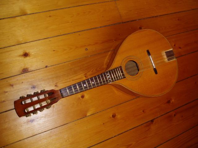 Mandolin_3.JPG